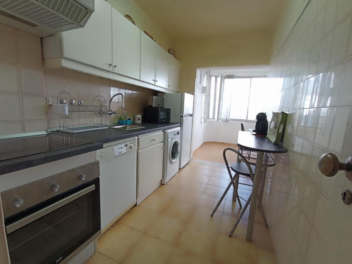 Love Shack Flat In Quarteira Center ภายนอก รูปภาพ