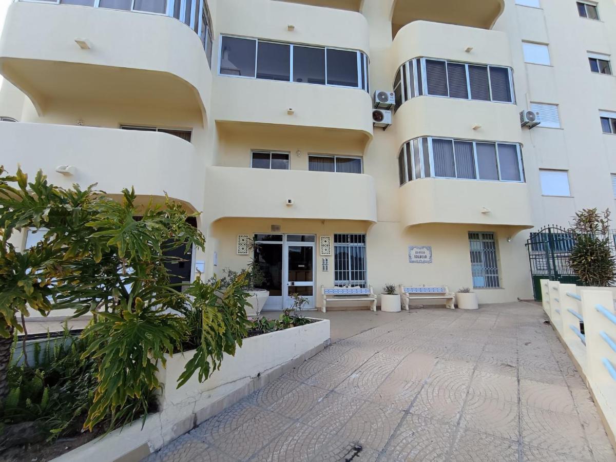 Love Shack Flat In Quarteira Center ภายนอก รูปภาพ