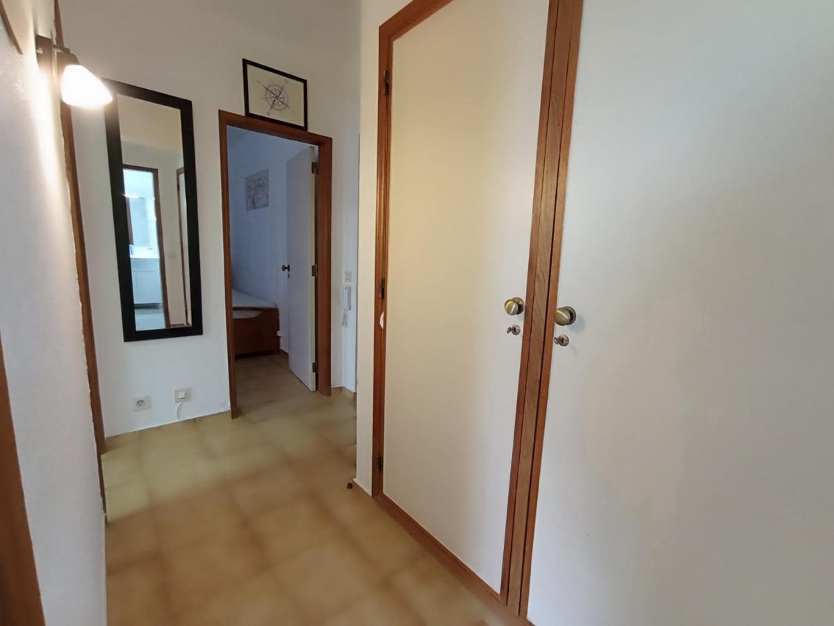 Love Shack Flat In Quarteira Center ภายนอก รูปภาพ